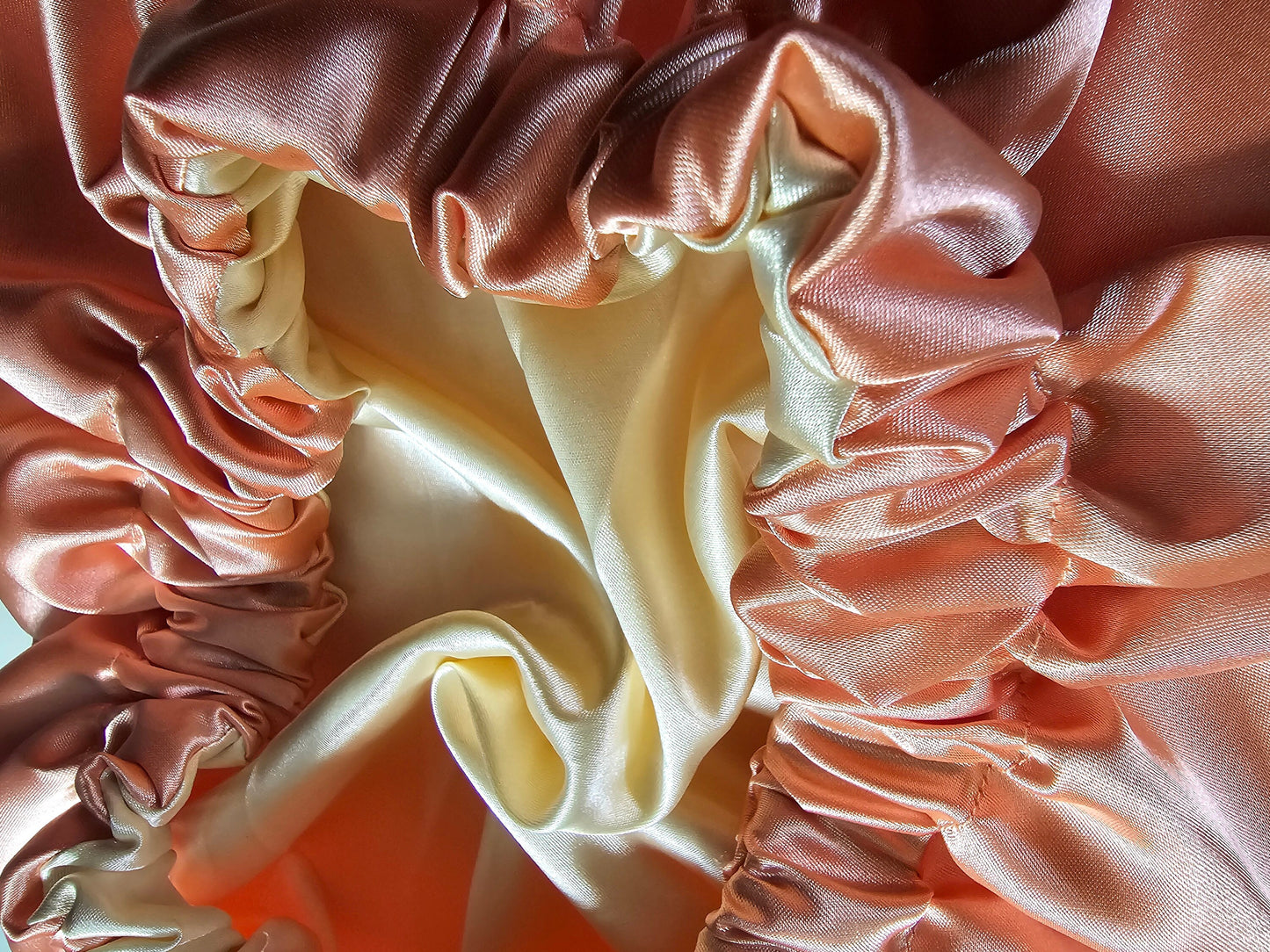 Satin Hair Bonnet Peach/Cream